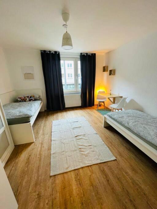 Schickes Messe Appartement Mitten In Essen Buitenkant foto